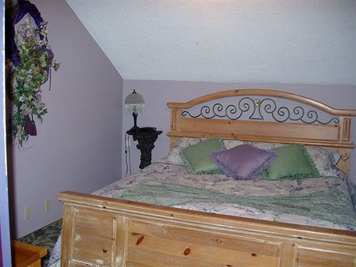 The Historic Brook Forest Inn Evergreen Εξωτερικό φωτογραφία